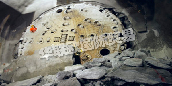 德國VMT主要產品：VMT視覺控制器、傳感器等。VMT的開始在Herrenknecht AG集團內，Dipl.-Ing。(FH)Manfred Messing于1994年4月8日成立了一個兩人測量員辦公室，這是VMT歷史的開始。目前，VMT在Bruchsal |德國總部雇傭了200名員工，在4大洲擁有5家子公司。