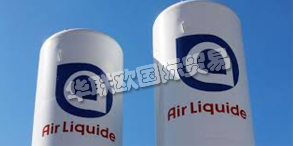 法國AIR LIQUIDE主要產品：AIR LIQUIDE泵、廢液泵等。AIR LIQUIDE集團誕生于巴黎EcoleSupérieuredePhysique et Chimie Industrielle的兩名年輕畢業生。作為一名受到啟發且有時甚至是古怪的研究人員，Georges Claude在巴黎公交車庫進行了兩年不懈的實驗后，成功地完善了液化空氣的過程。他的合伙人保羅·德洛姆(Paul Delorme)是一位審慎的遠見卓識者，盡管有財務方面的考慮，但他毫不猶豫地支持這個工業項目，并提供了至關重要的初期投資。這家年輕的公司迅速吸引了24位股東的投資，而液化空氣公司的偉大冒險開始了。