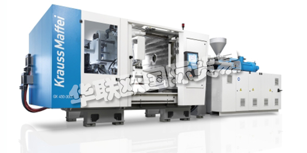 UNIVERSAL HYDRAULIK在設計液壓系統(tǒng)，冷卻系統(tǒng)和熱交換器方面有三十多年的經(jīng)驗。通過提供最佳的液壓組件和最優(yōu)質(zhì)的工藝，他們設定了系統(tǒng)技術(shù)的標準。離開他們公司的所有系統(tǒng)都首先在他們自己的測試設備上進行測試，以達到功能，處理和噪音水平的最新標準。下面為您介紹UNIVERSAL HYDRAULIK各領(lǐng)域解決方案。