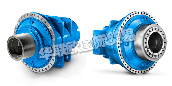 弗蘭德(FLENDER)是國(guó)際知名的減速機(jī)生產(chǎn)商，面對(duì)復(fù)雜的用戶需求，弗蘭德能提供優(yōu)質(zhì)的減速機(jī)解決方案。弗蘭德減速機(jī)每天在全球超過400000項(xiàng)的驅(qū)動(dòng)任務(wù)中完美運(yùn)行，確保工廠運(yùn)行處于最佳狀態(tài)。下文為您帶來FLENDER是什么品牌,弗蘭德減速機(jī)介紹。